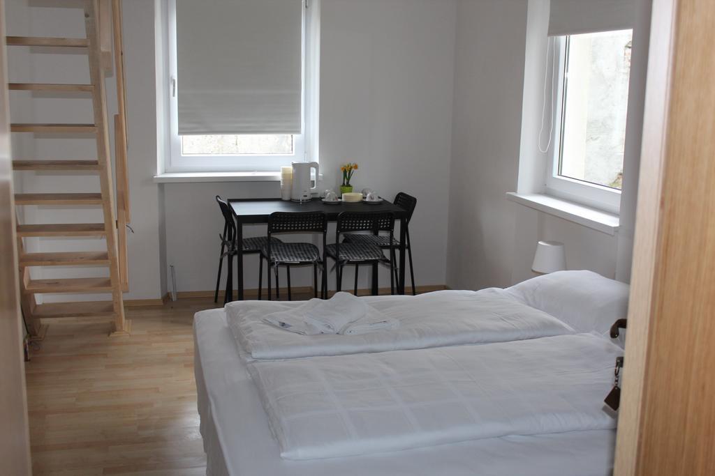 Lemonwood House Hotel Постойна Екстериор снимка